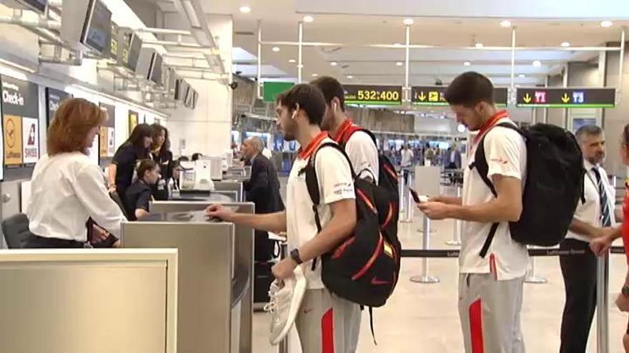 La selección española de baloncesto parte para Kiev