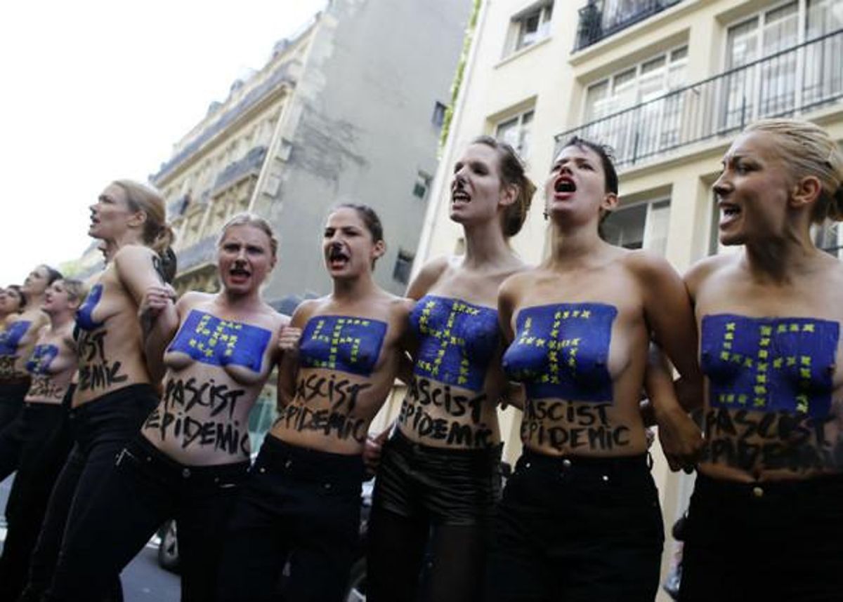 Les activistes surten als carrers de París.