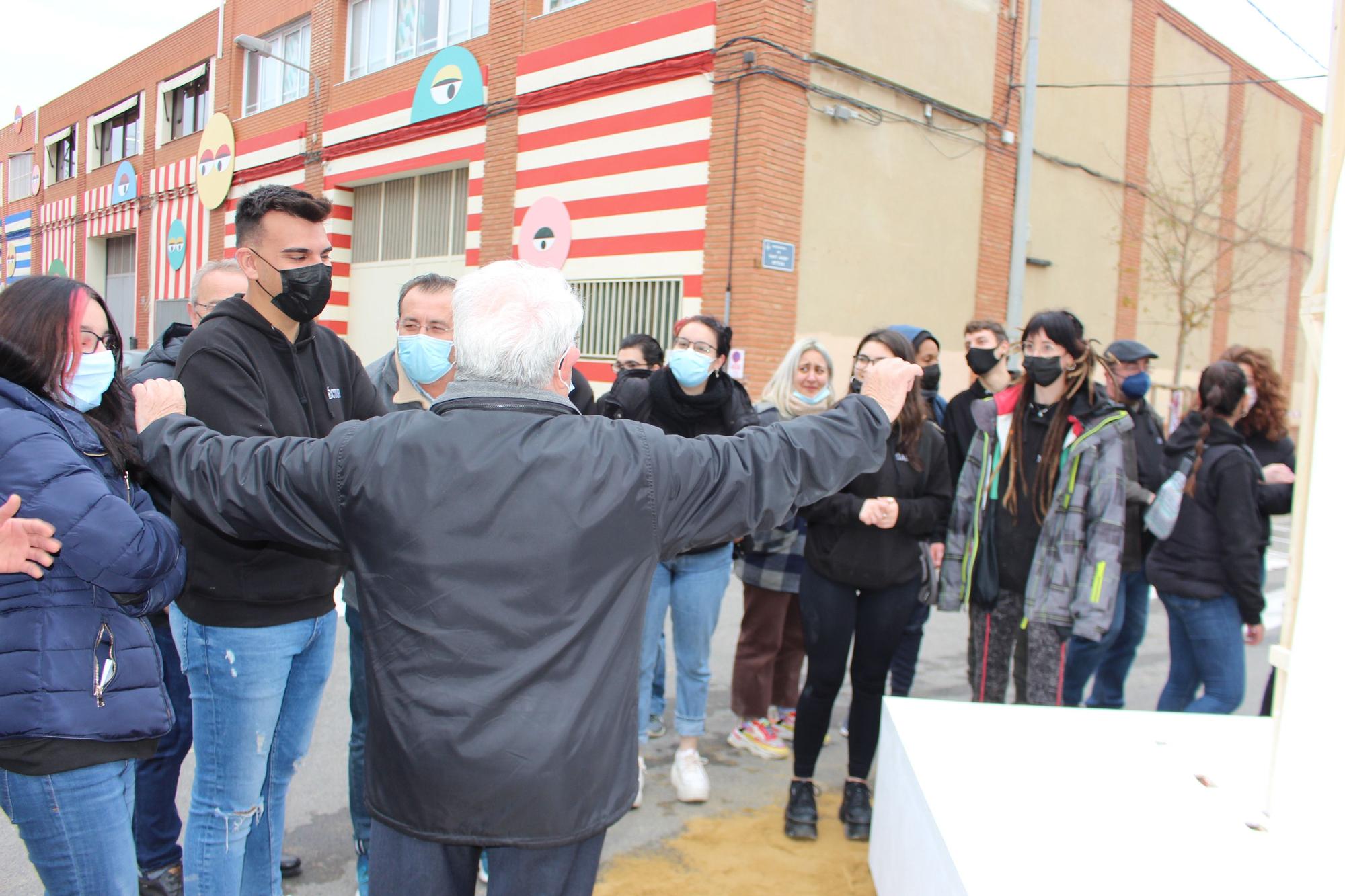 La última falla del año: el Pí de Nadal de los aspirantes a artista fallero