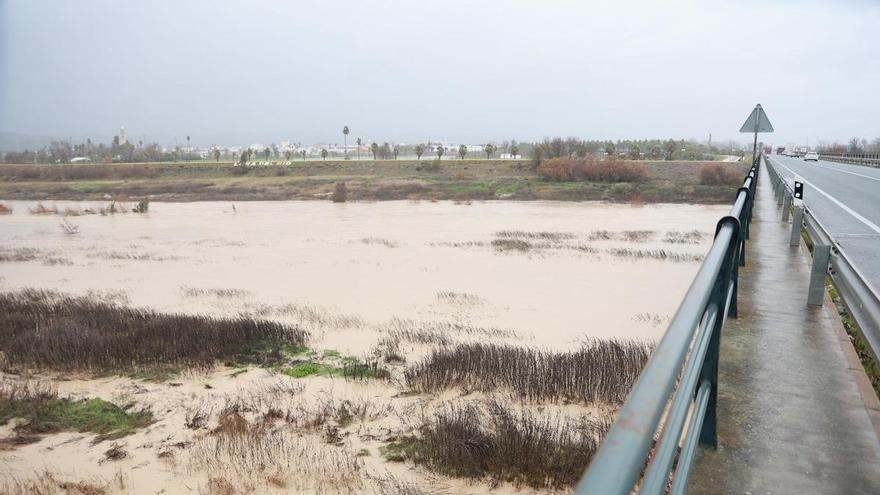 Los puntos críticos de Andalucía ante la crecida de niveles y caudales: el Guadalquivir está aliviando agua en 33 embalses
