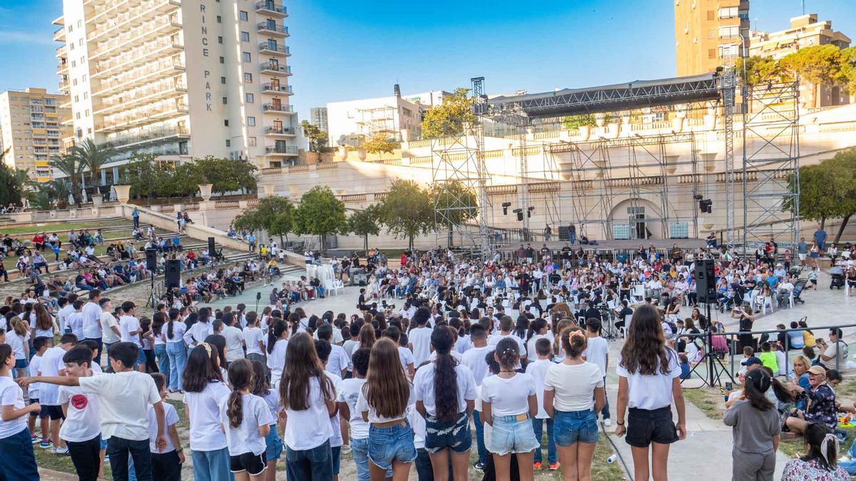 El Parque de l'Aigüera se llenó el miércoles de escolares