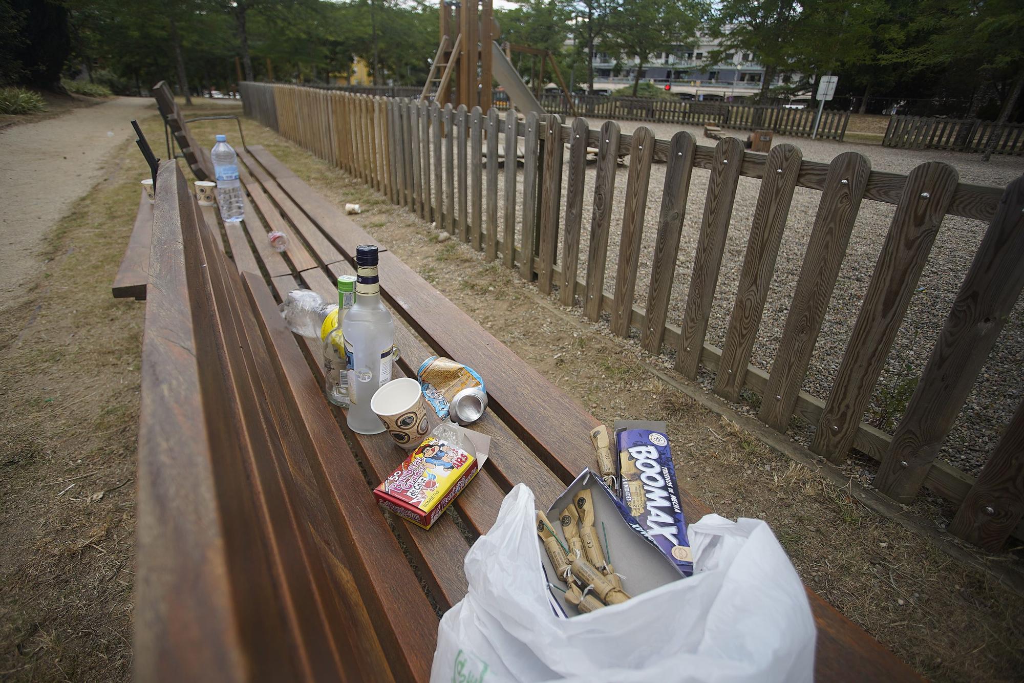 El castell de Montjuïc i el minigolf, punts recurrents de «botellón»