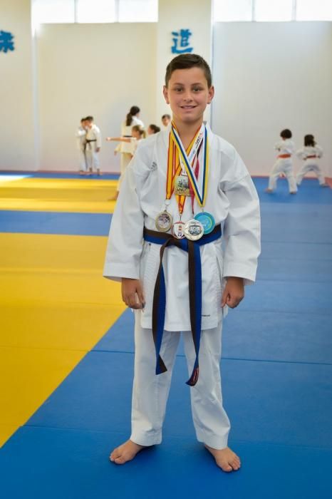 28-02-2020 LAS PALMAS DE GRAN CANARIA. Gorka Guerra, de 10 años, medalla de plata en la Liga Nacional de Karate. Fotógrafo: ANDRES CRUZ  | 28/02/2020 | Fotógrafo: Andrés Cruz