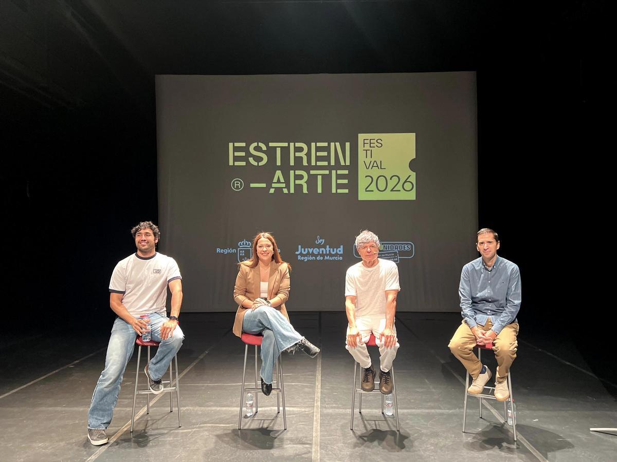 El actor Nacho Guerreros en una 'masterclass' del Festival Estrenarte 2026, el sábado por la mañana en el Centro Párraga
