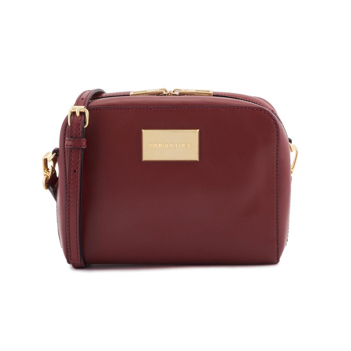 Rebajas 2016, Bimba y Lola, bandolera cuadrada color frambuesa (124€)