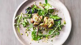 Ensalada con pistachos e higos: la receta que prepararás en menos de diez minutos