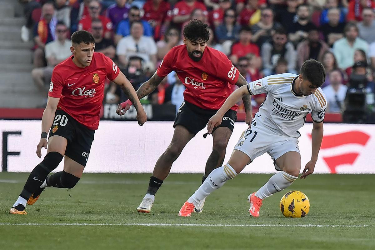 Mallorca y Real Madrid empatan 0-0 al descanso tras un travesaño de Bellingham