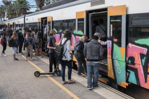 600.000 catalans viatjaran gratis aquest estiu amb els abonaments de Renfe