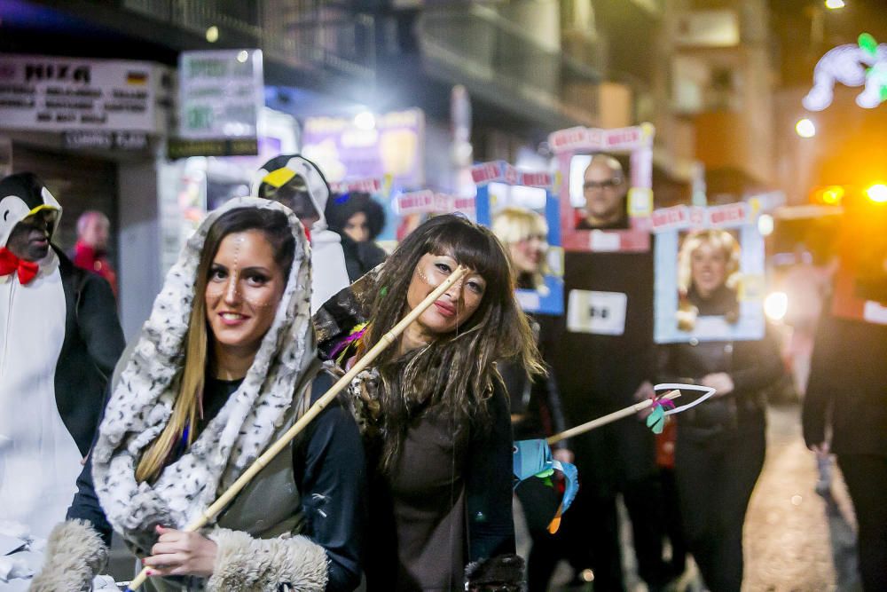 Búscate en las fotos del Carnaval en Benidorm