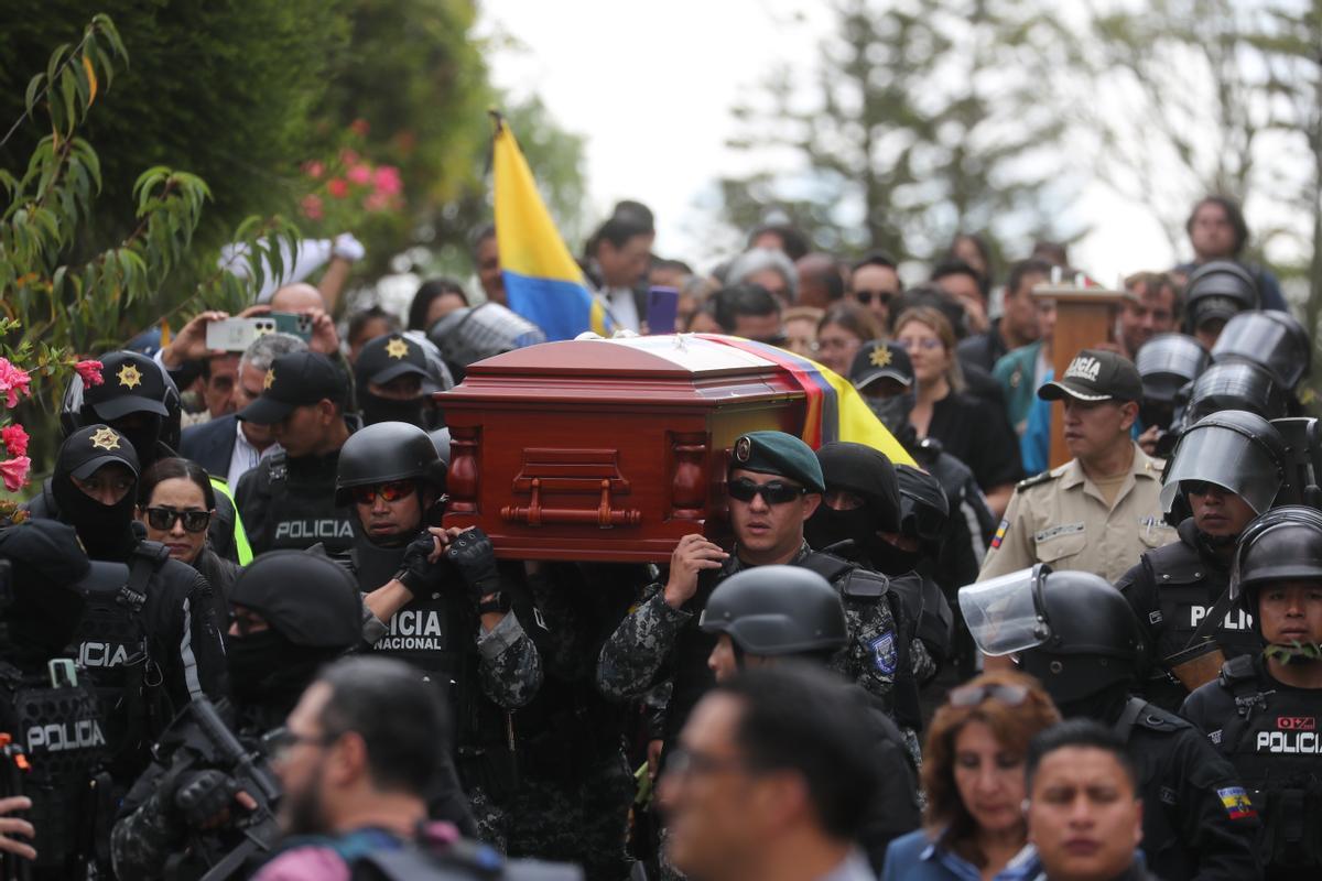 Quito despide al candidato asesinado Fernando Villavicencio