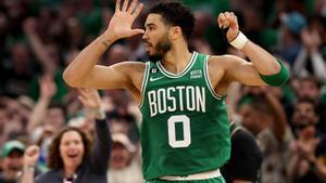 Jayson Tatum hace historia anotando 51 puntos en un séptimo partido