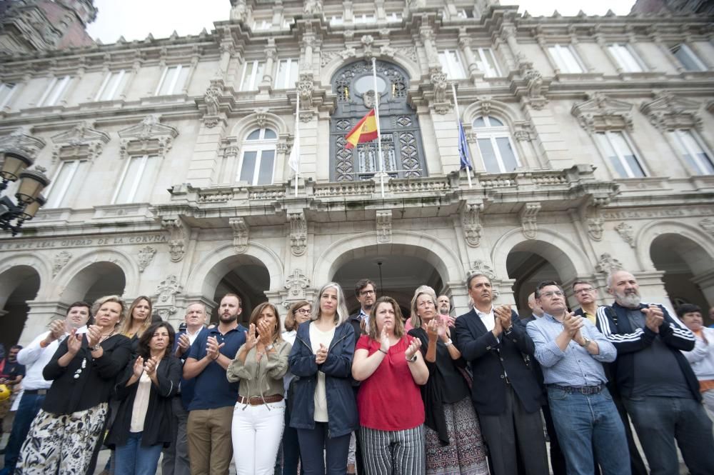 A Coruña condena los dos atentados en Cataluña