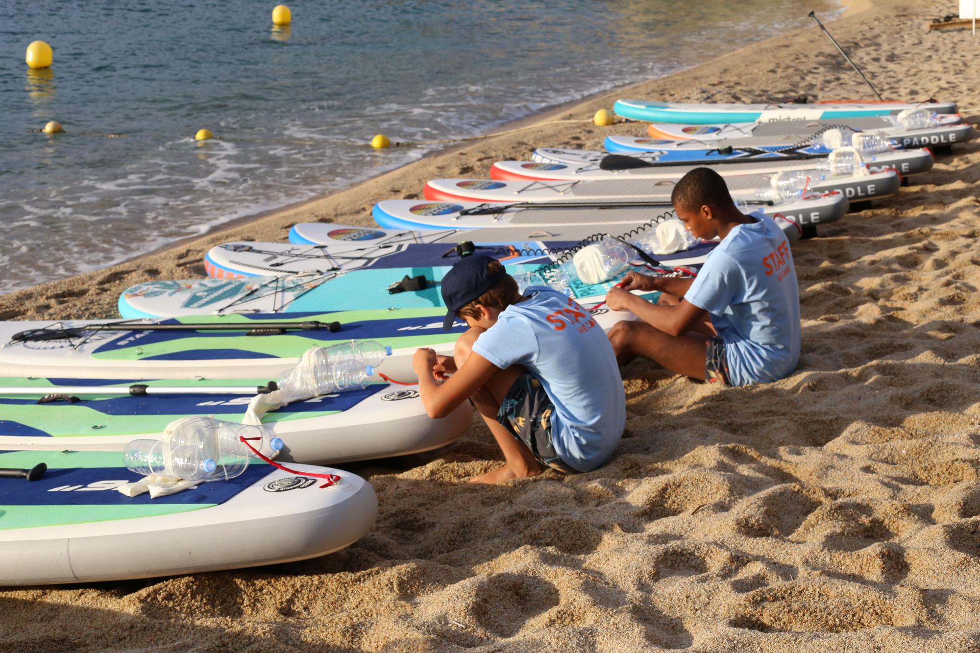 Recullen 183 quilos de deixalles al litoral de Calella i Llafranc