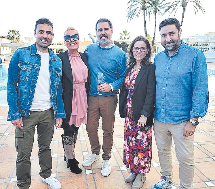 Marcelo Juárez, Carol Zaforteza, Miguel Pujol, Isabel Burgos y Miguel Ángel Viso.