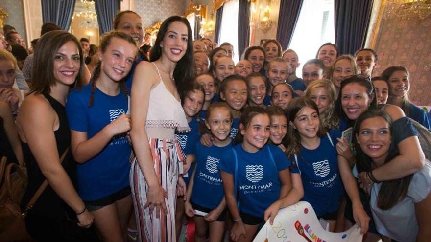 Alejandra Quereda, durante el homenaje que recibió en el Ayuntamiento