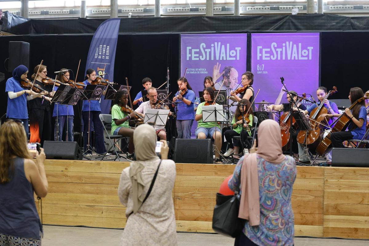 El Festivalot torna a convertir Girona en una gran festa familiar