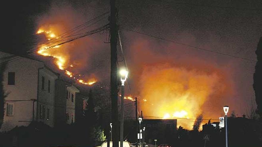 El fuego arrasó 80 hectáreas en Pollença.