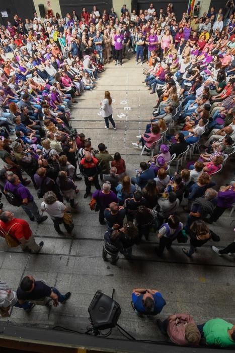 CANARIAS Y ECONOMIA. EDIFICIO MILLER. LAS PALMAS DE GRAN CANARIA. Mitin dePodemos con Irene Montero en el Edificio Elder del Parque Santa Catalina  | 31/03/2019 | Fotógrafo: Juan Carlos Castro