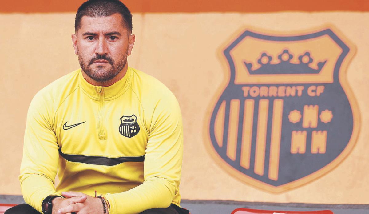 Entrenador entrevista Xavi Giménez.