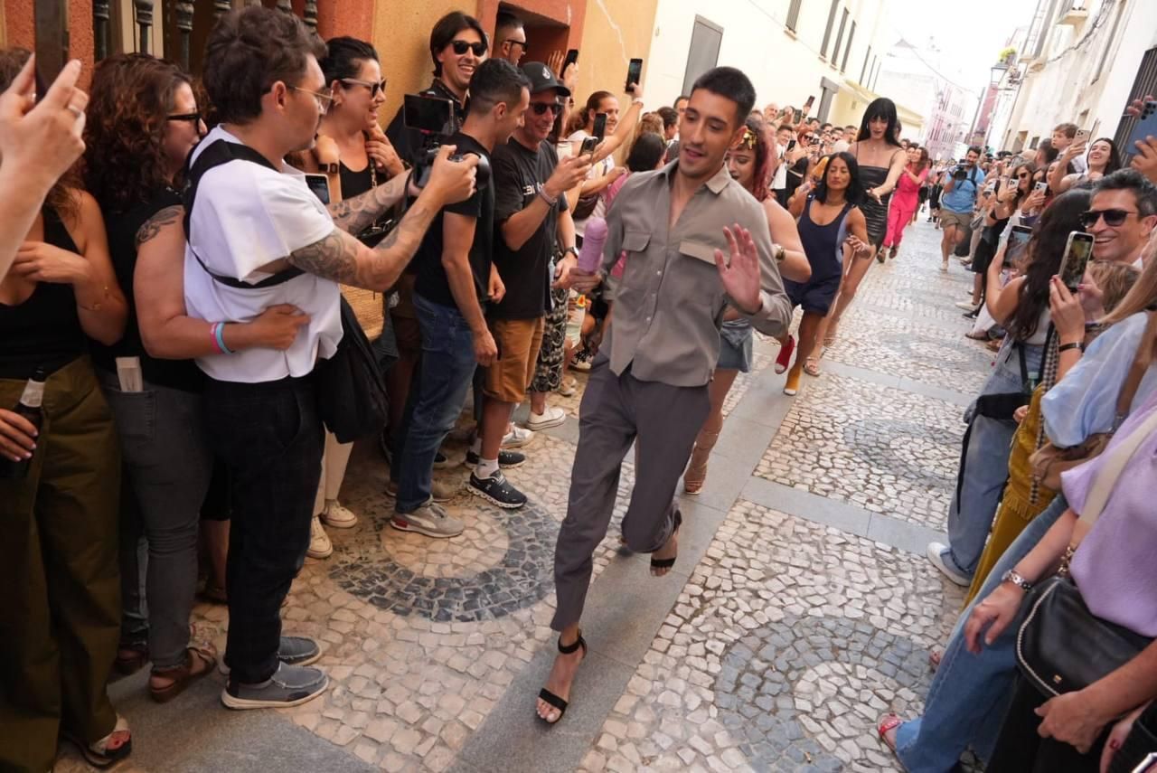Así ha sido la carrera de tacones en Los Palomos de Badajoz
