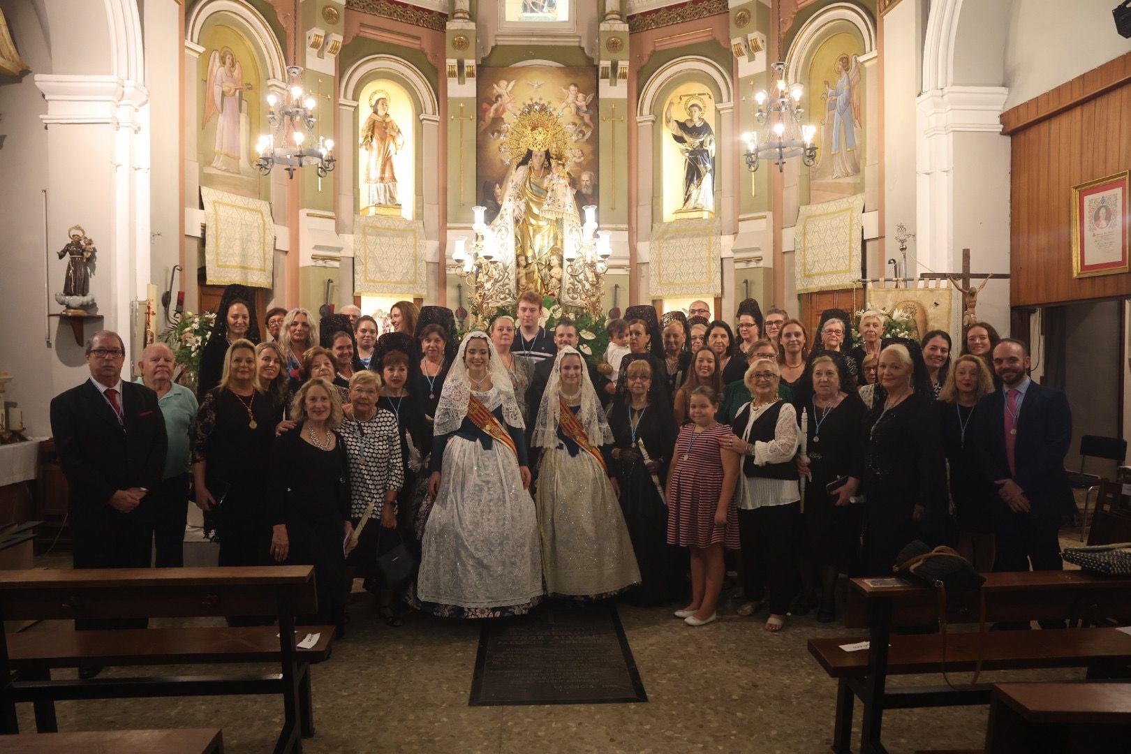 Procesión de la Virgen de los Desamparados del Barrio de San Isidro