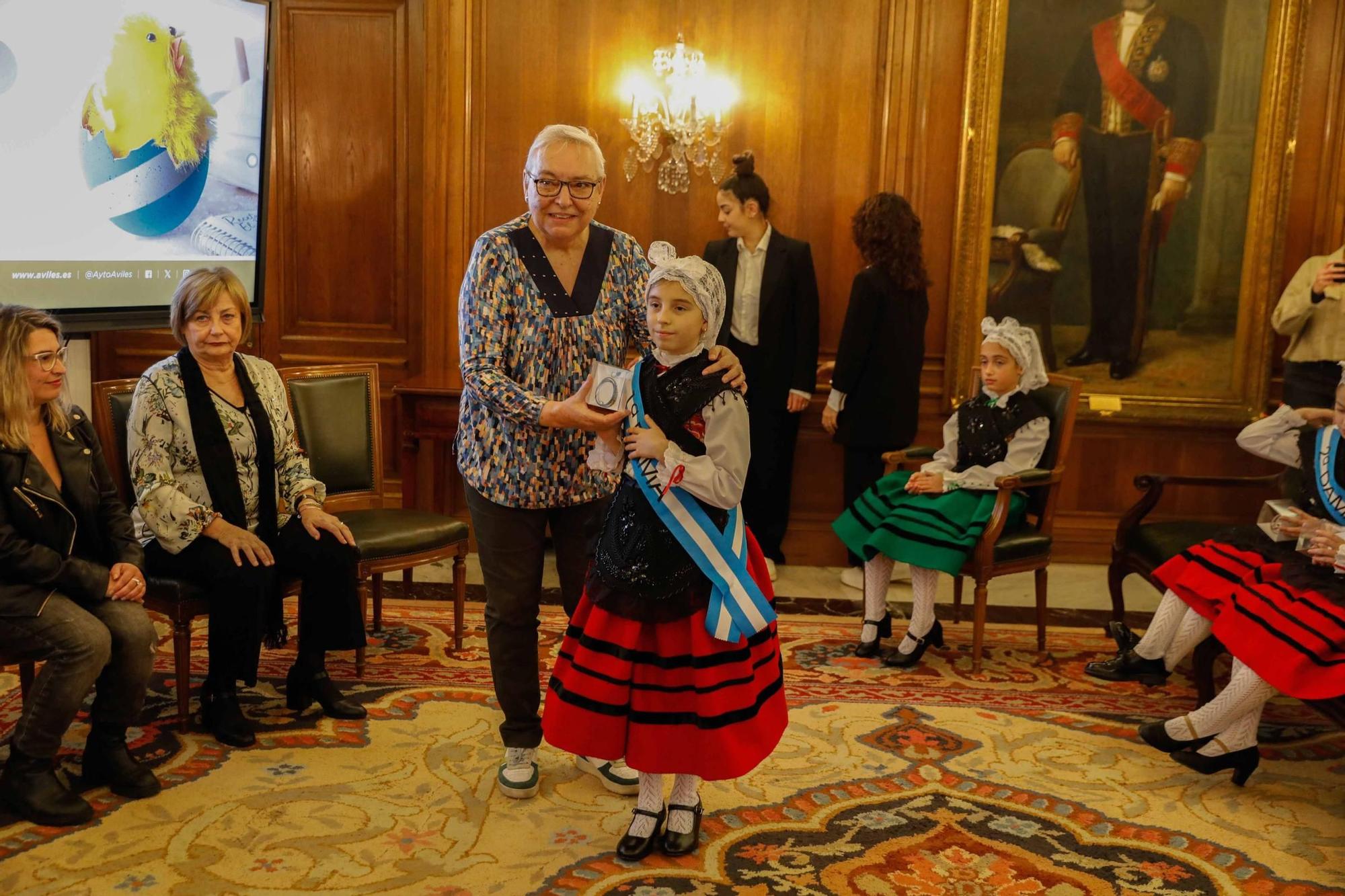 Las fiestas del Bollo ya tienen Xana y Xanina con sus damas de honor