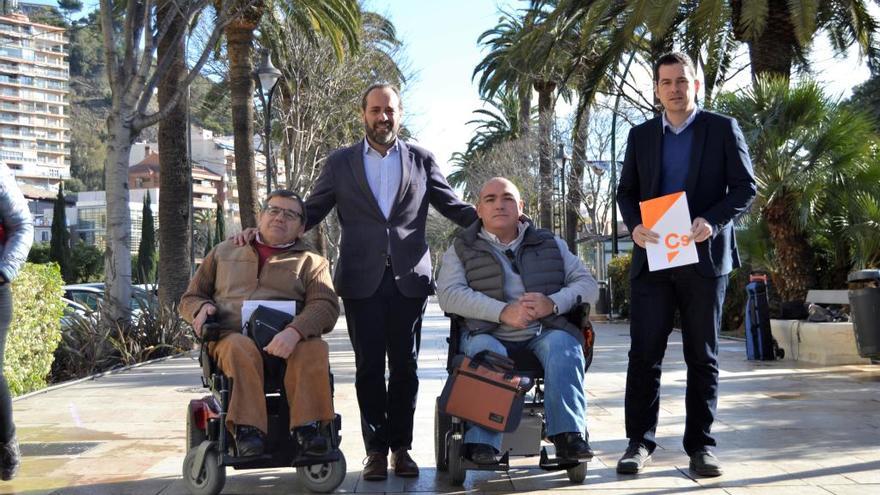 Ediles de Cs con miembros de la Agrupación de Desarrollo.