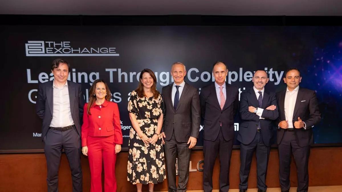 ManpowerGroup TheExchange Foto de Familia Paco Salcedo, Mercedes Oblanca, Ana Argelich, Jonas Prising, Fernando García González Valerio , Raúl Sánchez y David Herranz