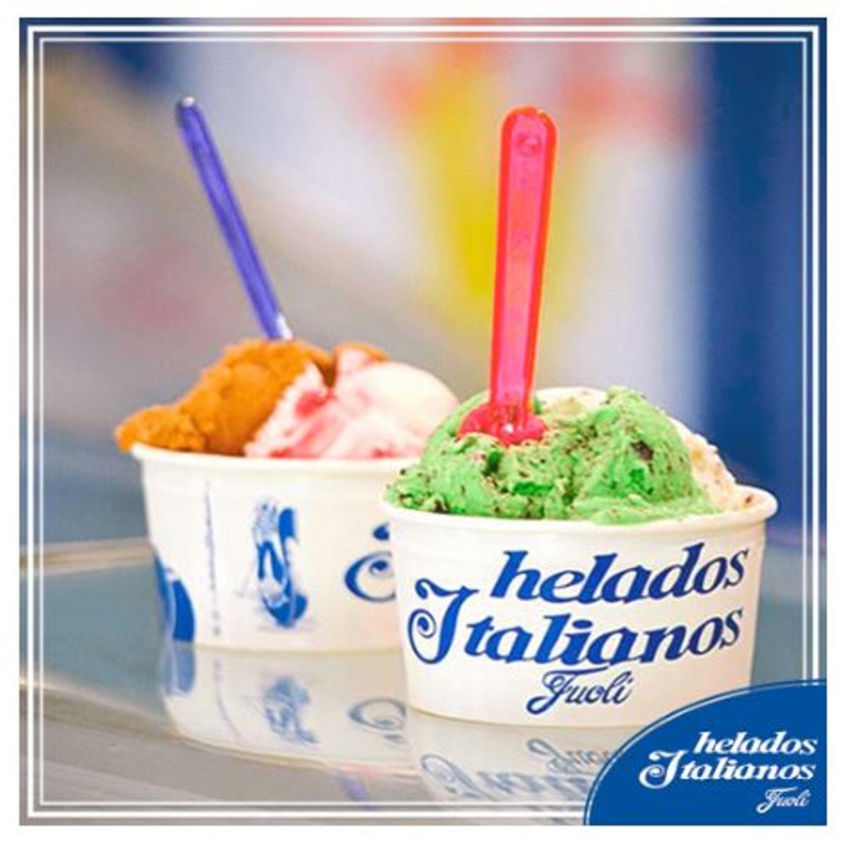 Dos tarrinas de Helados Italianos Fuoli