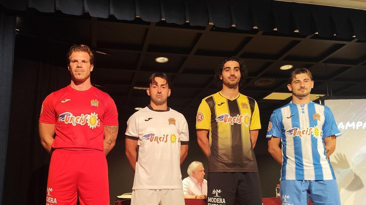Nuevas equipaciones del Águilas FC