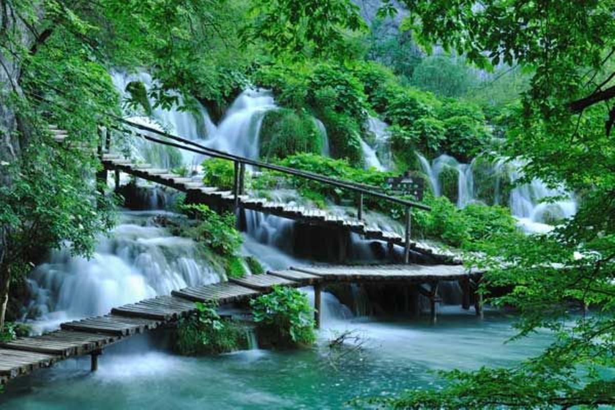 Velike Kaskade en el Parque Nacional de los Lagos de Plitvice.