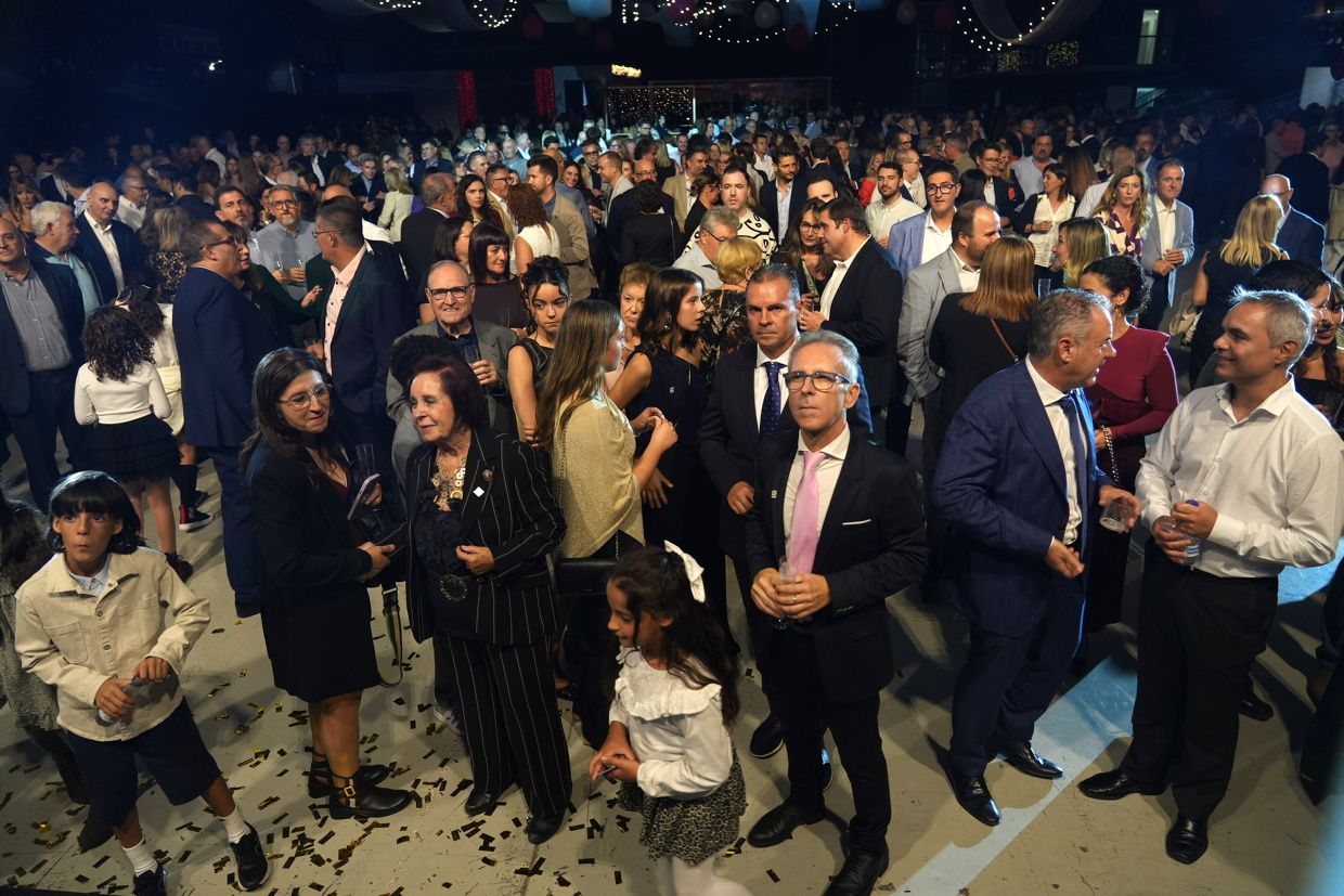 Galería de fotos de la gala del 50º aniversario de Grúas Tomás en Vila-real