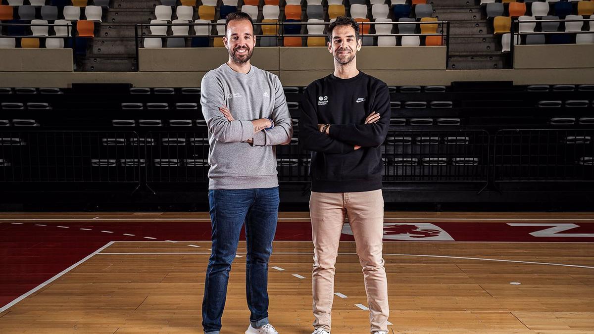José Manuel Calderón y Sánchez Broto, en la campaña de promoción de Basketball Emotion