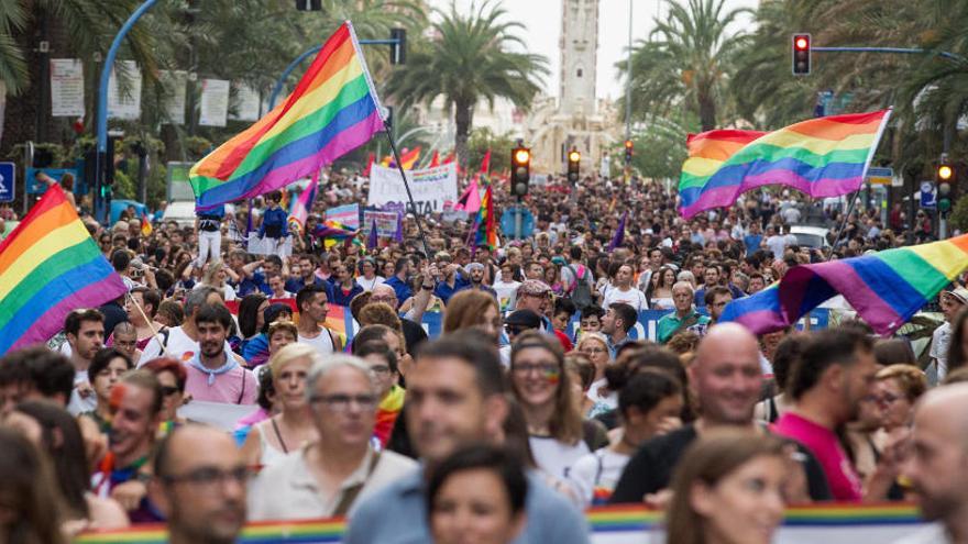 Fotografía de archivo del Orgullo LGTBI en Alicante.