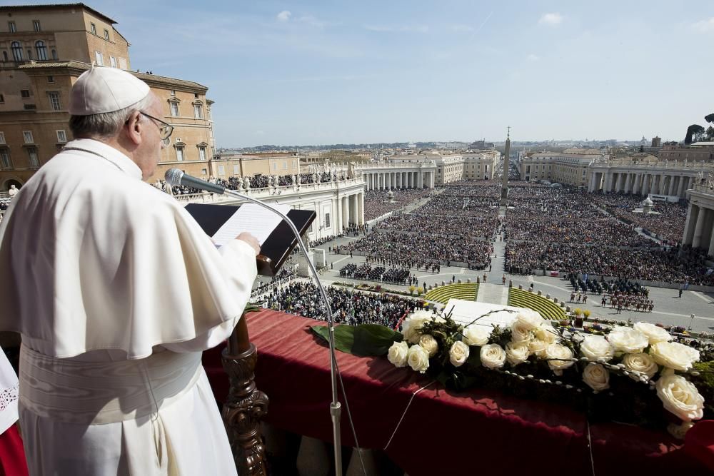 El papa Francisco en la misa de Pascua