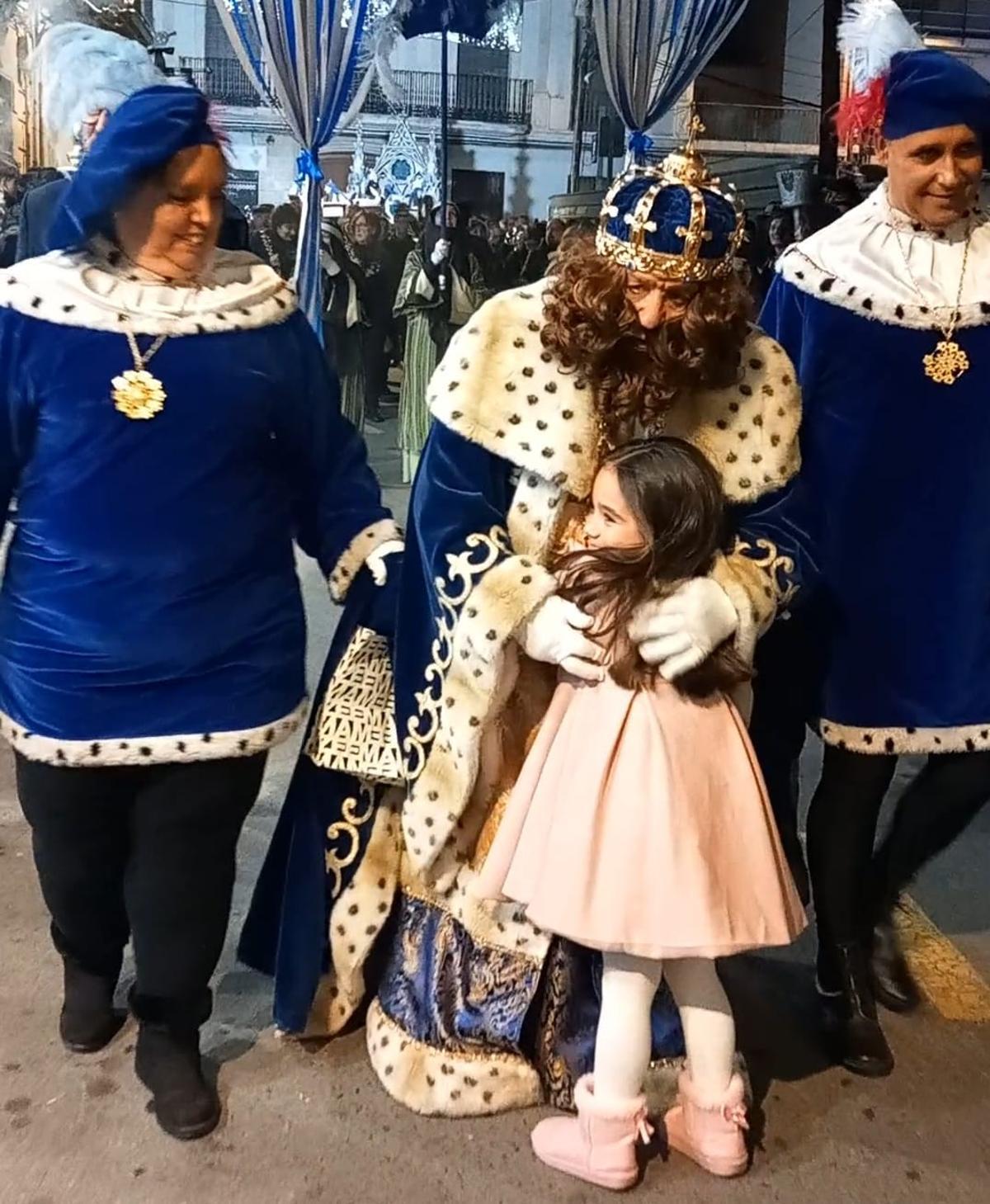Así se ha vivido la Cabalgata de Reyes en Elda Así se ha vivido la Cabalgata de Reyes en Elda