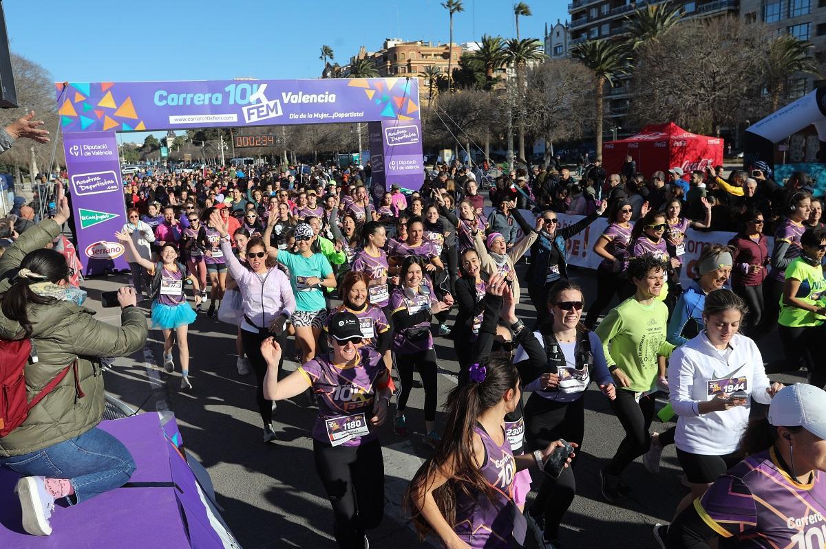 Búscate en la Carrera 10K Femenina del Día de la Mujer Deportista en València