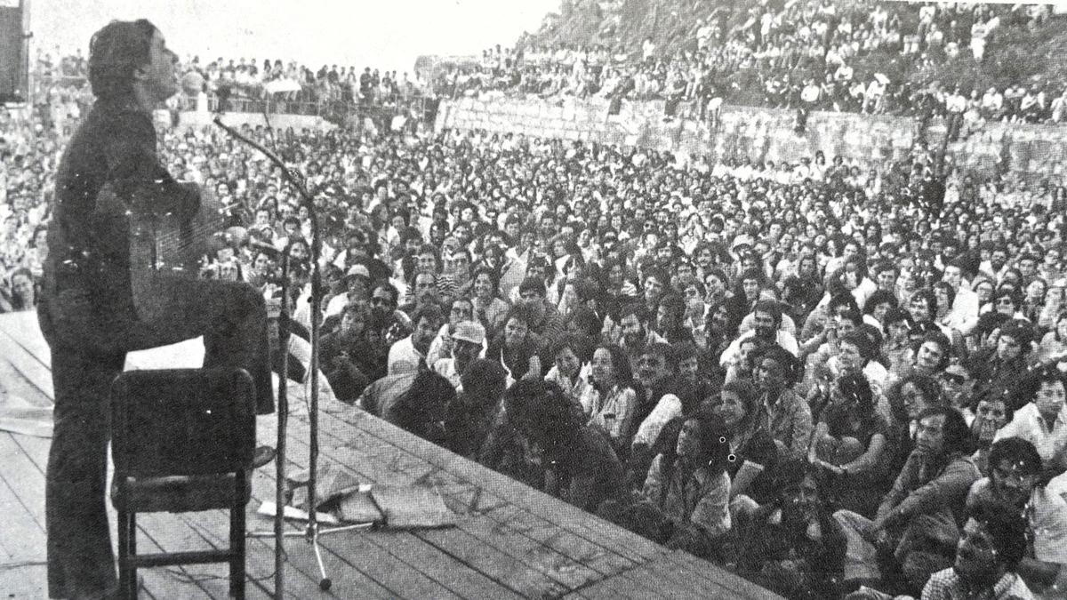 50 años del histórico concierto de Raimon en Ribadesella.