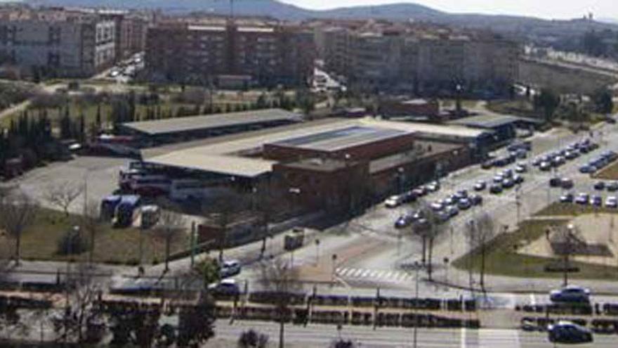 El Ayuntamiento de Cáceres cederá terrenos para ampliar la estación de autobuses