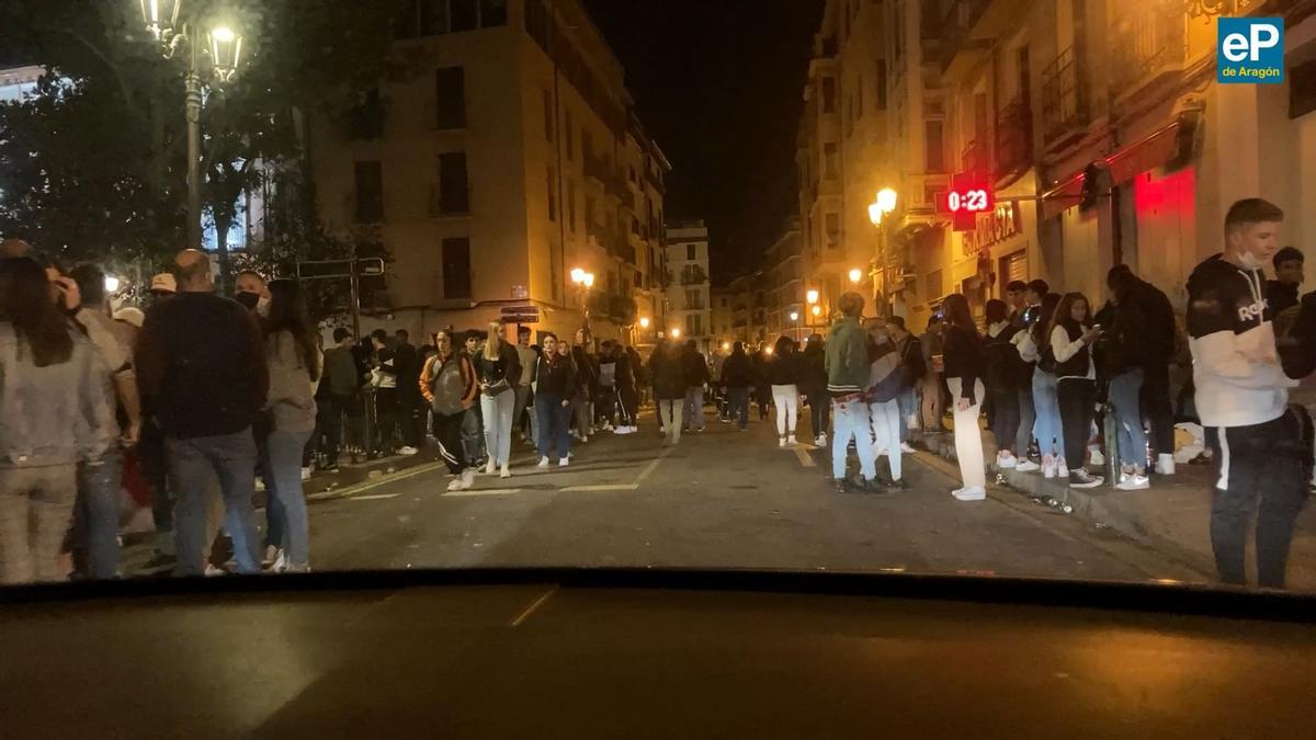 Noche zaragozana durante las fiestas del Pilar.