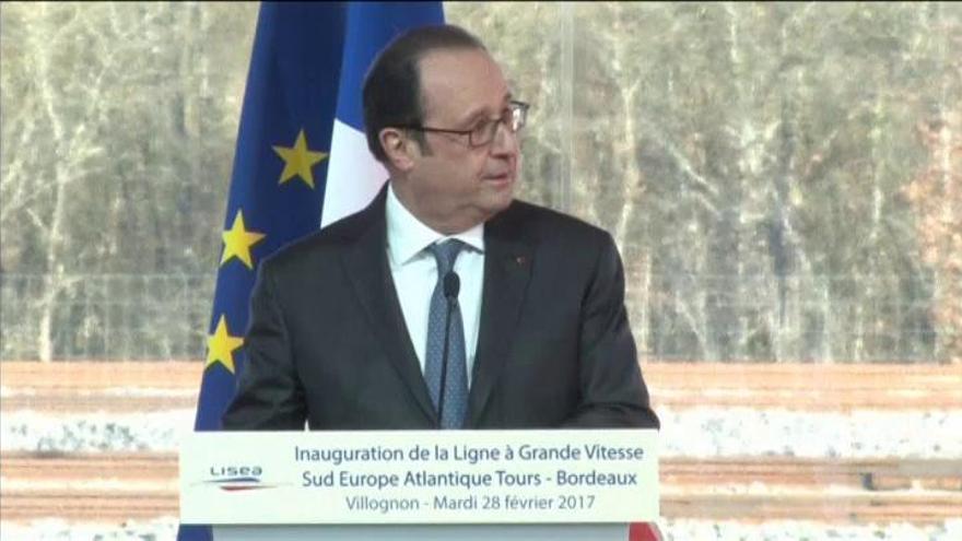 Dos heridos leves por un disparo accidental en un acto de Hollande