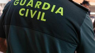 Detenido un médico en La Palma por emitir partes de baja falsos a agentes de la Guardia Civil