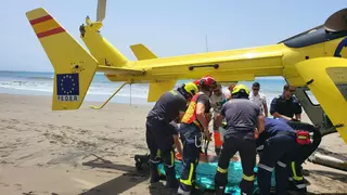 Rescatado tras sufrir un semiahogamiento en una playa de Gran Canaria