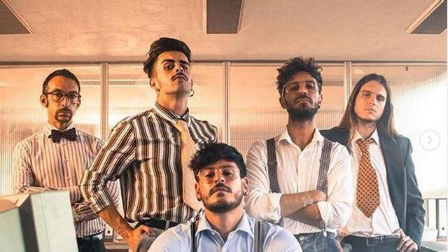 Cepeda lanza 'Con los pies en el suelo'
