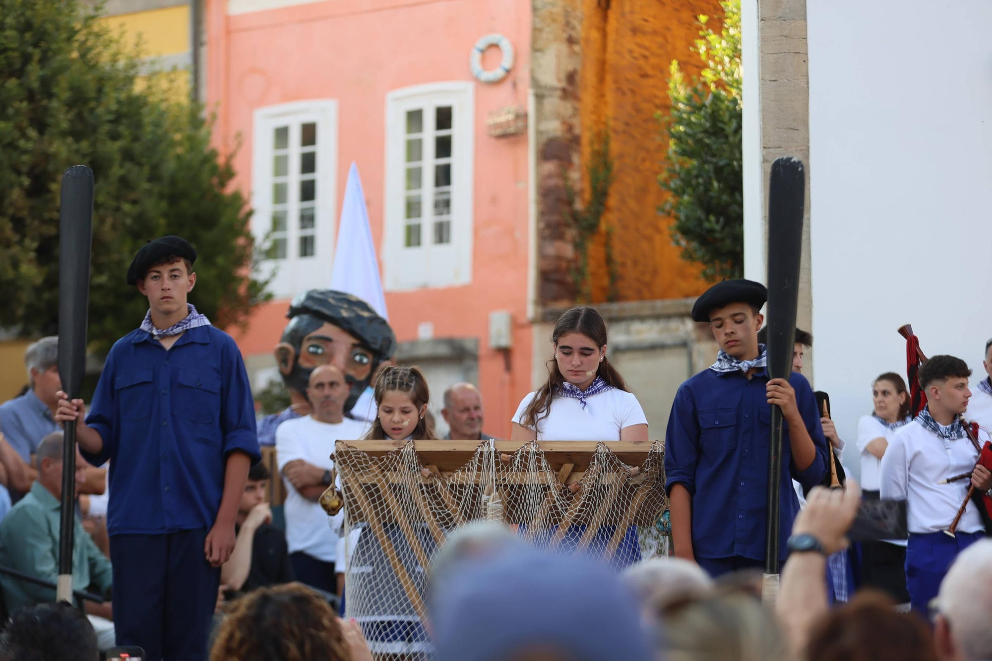 EN IMÁGENES: La procesión de "la llamada de la mar" en el Carmen de Luanco