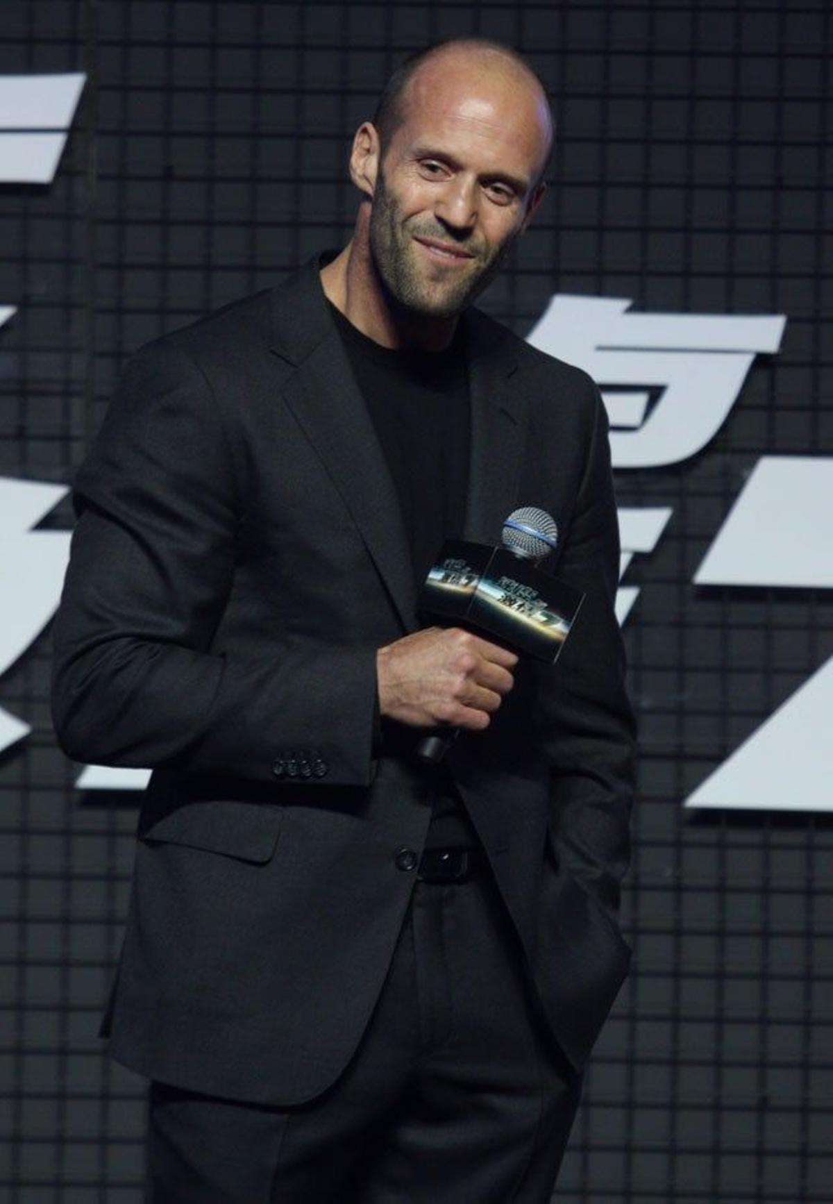 Jason Statham llega al estreno de 'Fast &amp; Furious 7' en Pekín