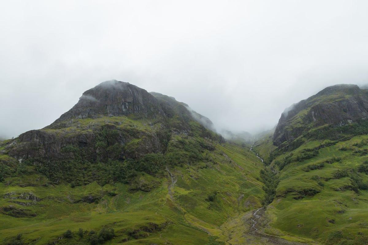 11. Tres Hermanas Glencoe Valley