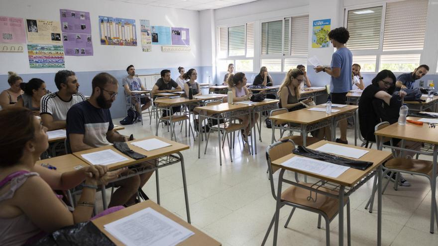 Las oposiciones para maestro se celebrarán los días 8 y 15 de junio en la C.Valenciana