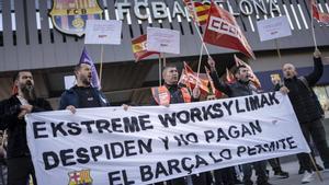 Nova protesta al Camp Nou dels obrers turcs acomiadats
