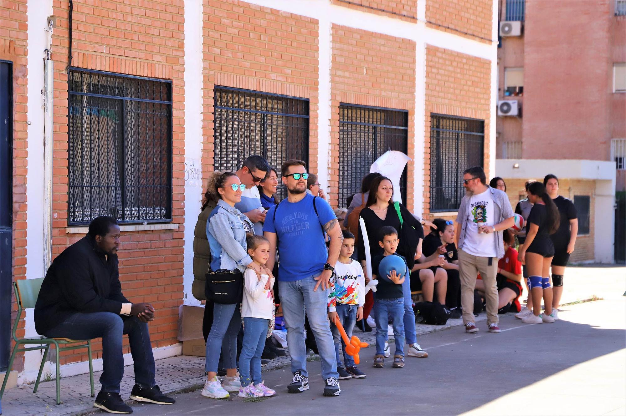 El colegio Lucano abre sus puertas durante un día